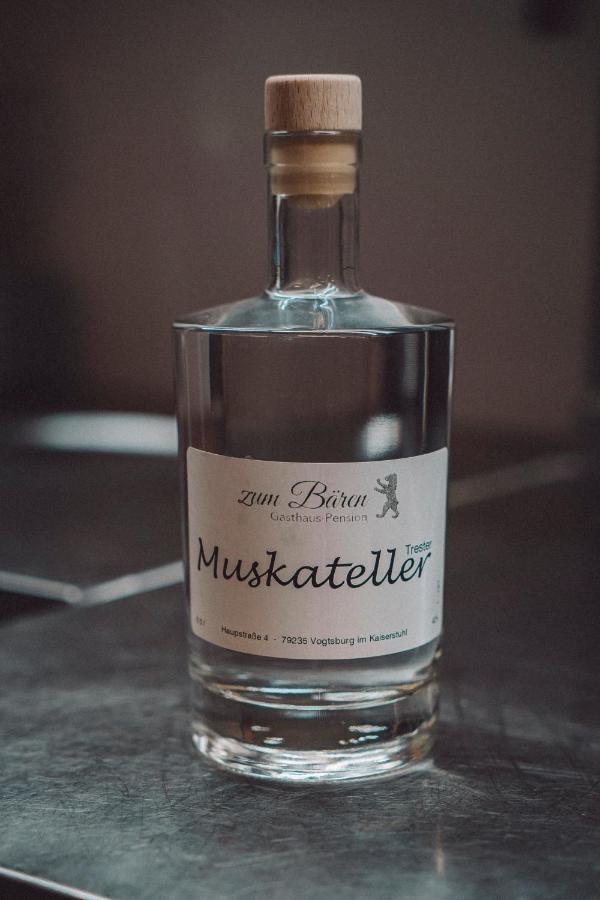 Gasthaus Baeren Niederrotweil エクステリア 写真